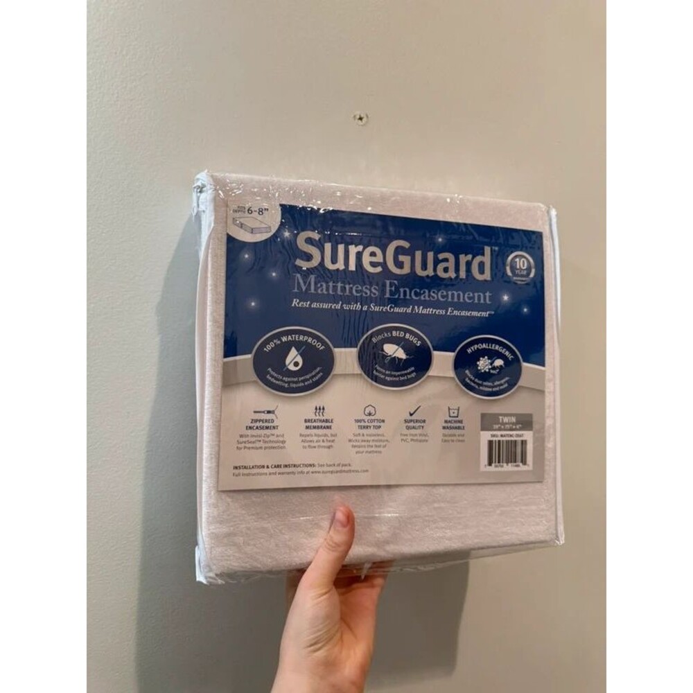 Sureguard  mattress protector kids twin compact bed